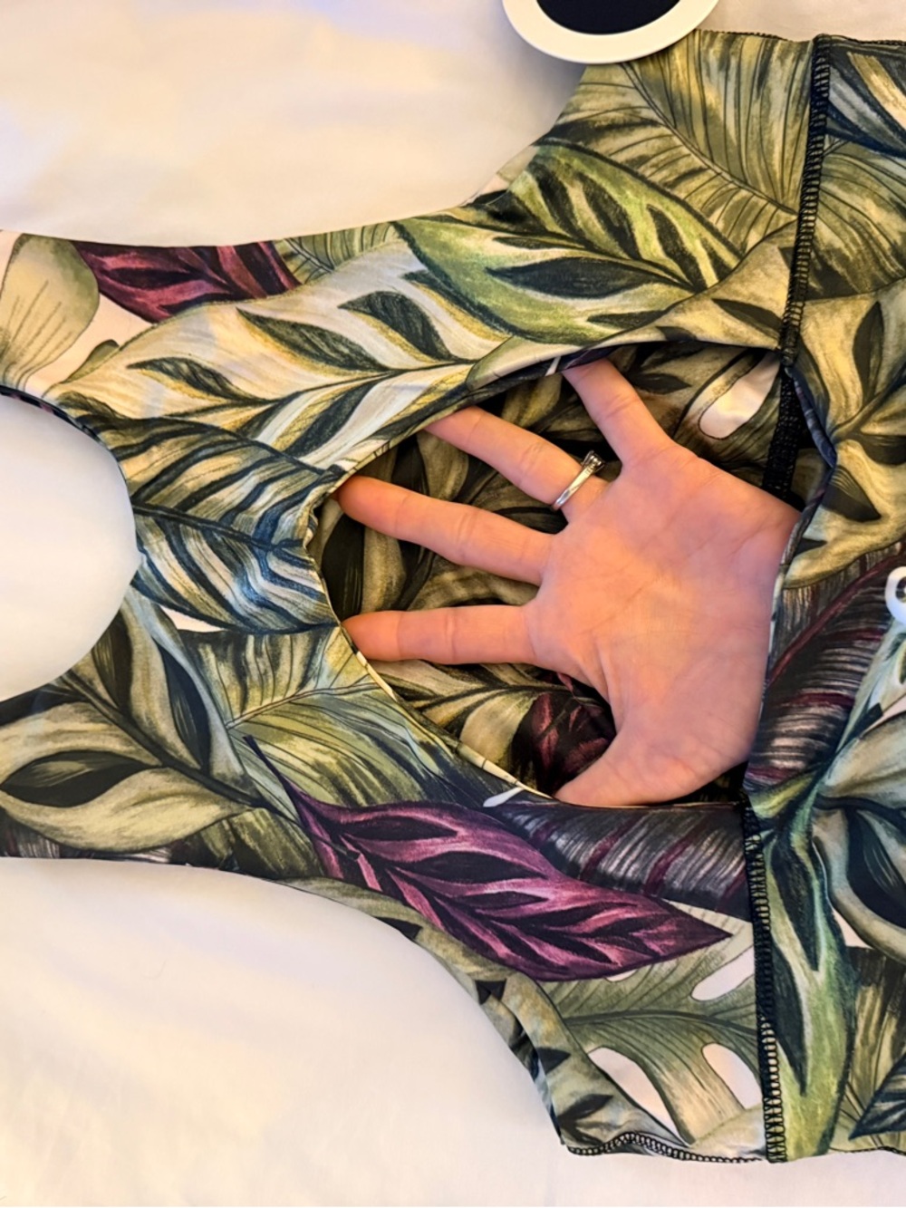 Yoga Democracy Tropical Leaf It To Me Free Range sports bra -L - Picture 5 of 7
